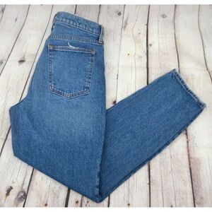 ABERCROMBIE & FITCH Women's The Mom High Rise Jeans SIZE 29 / 8L Medium Wash